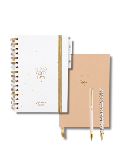 PRE ORDER // Voordeelset | Agenda + Notebook+ Pennenset