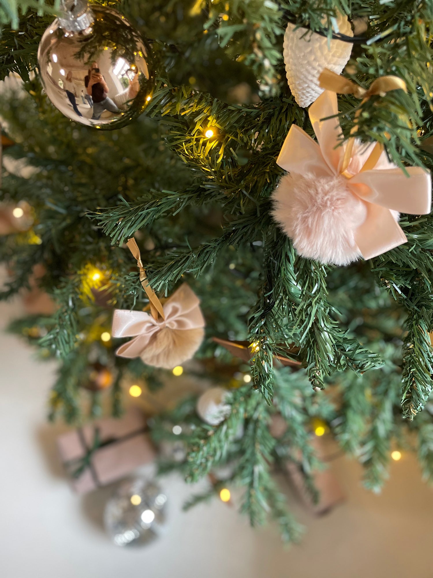 Fluffy Kerstbal | Beige