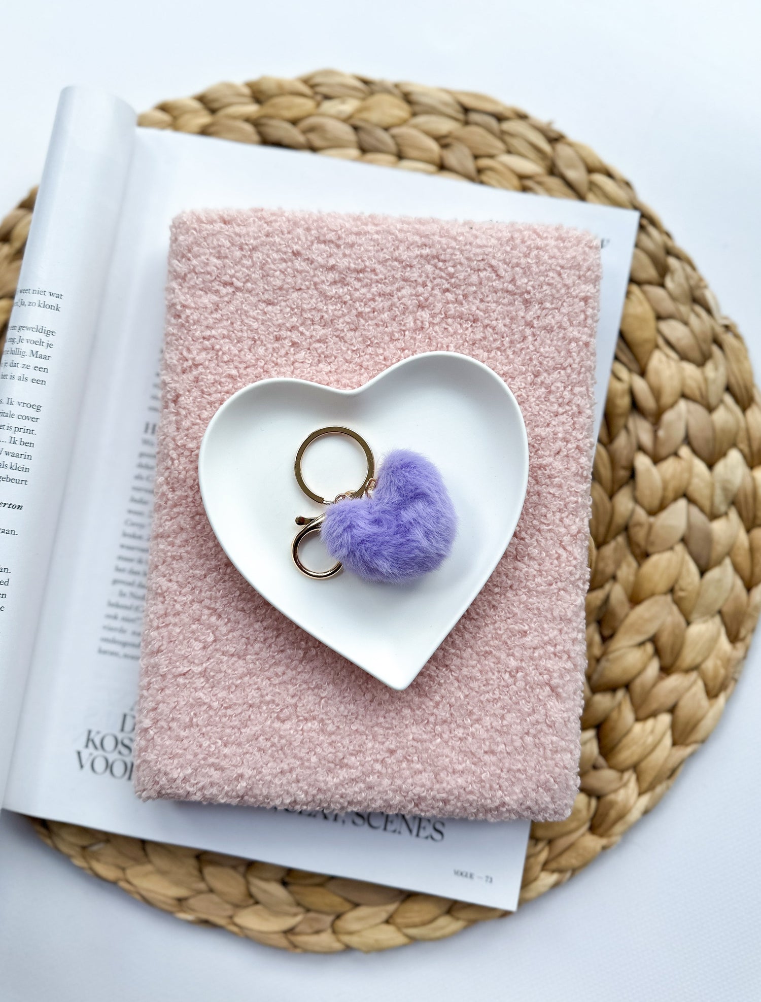 Keychain | Fluffy Heart | little finger