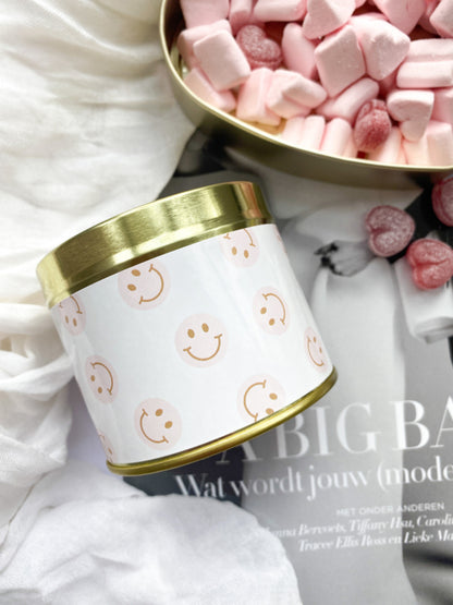 Scented candle in a tin | Happy Smile | Pink &amp;amp; White