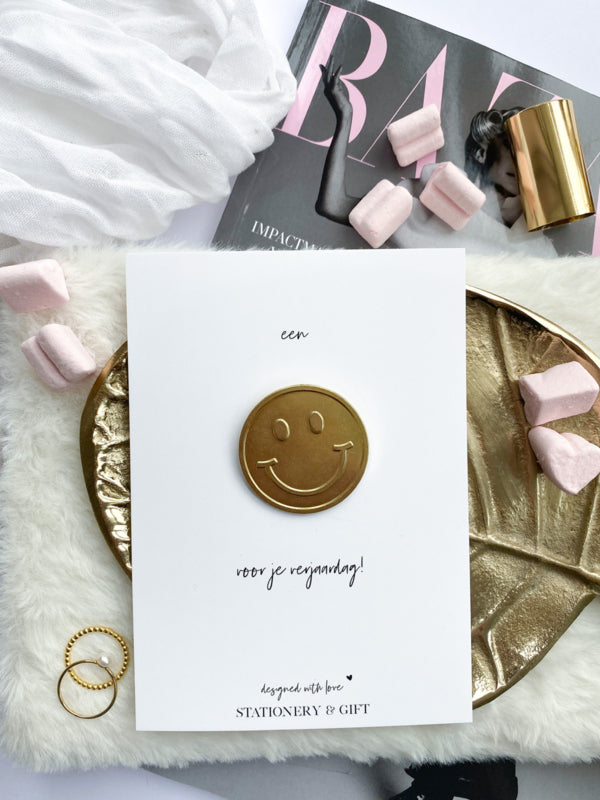 Greeting Card with Pin | A SMILE for your birthday! | Gold (with envelope!)
