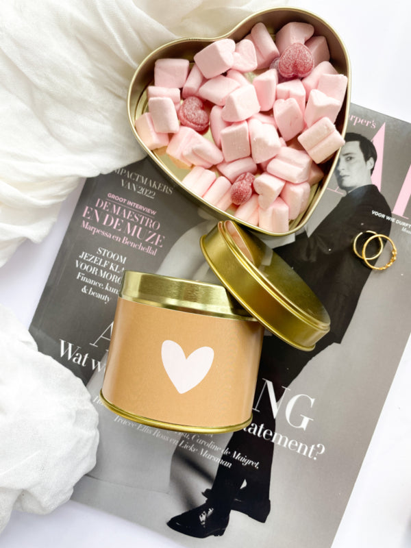 Scented candle in a tin | Heart | Brown &amp;amp; Pink